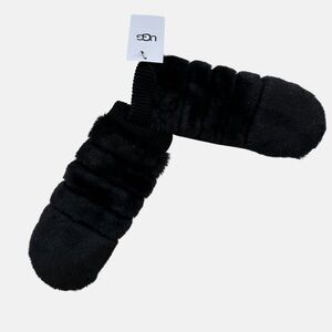 Black Ugg Mittens